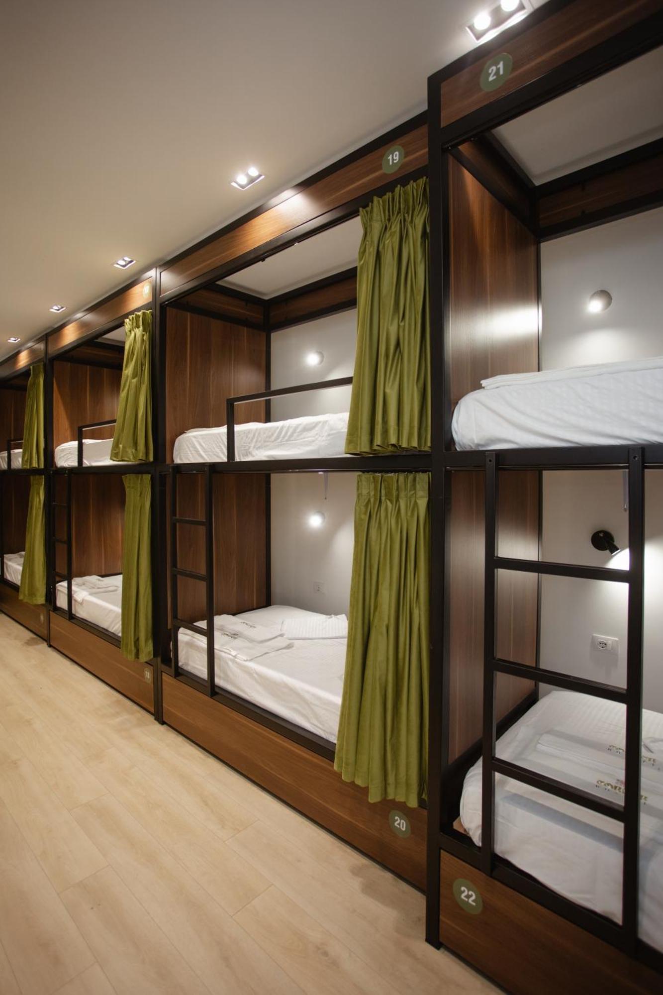 Corner Hostel Szkodra Zewnętrze zdjęcie