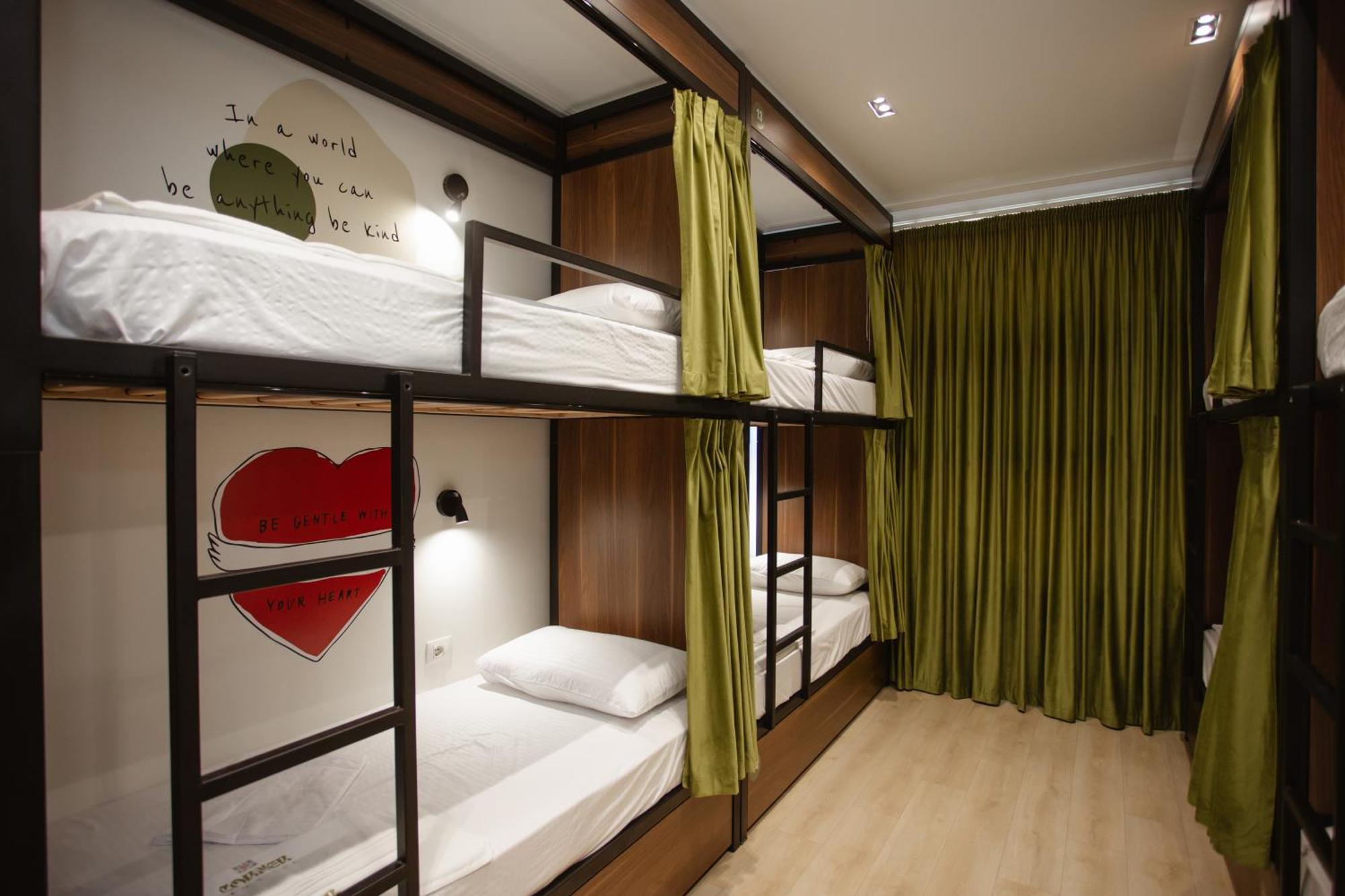 Corner Hostel Szkodra Zewnętrze zdjęcie