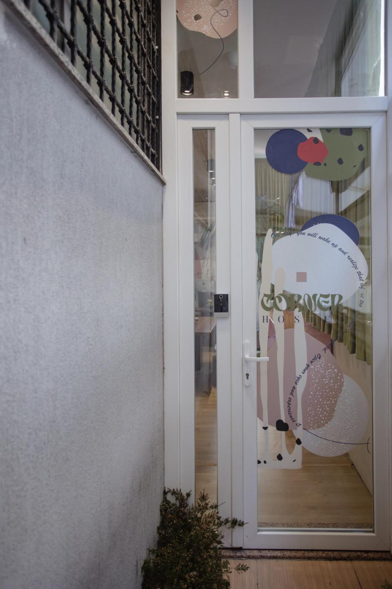 Corner Hostel Szkodra Zewnętrze zdjęcie
