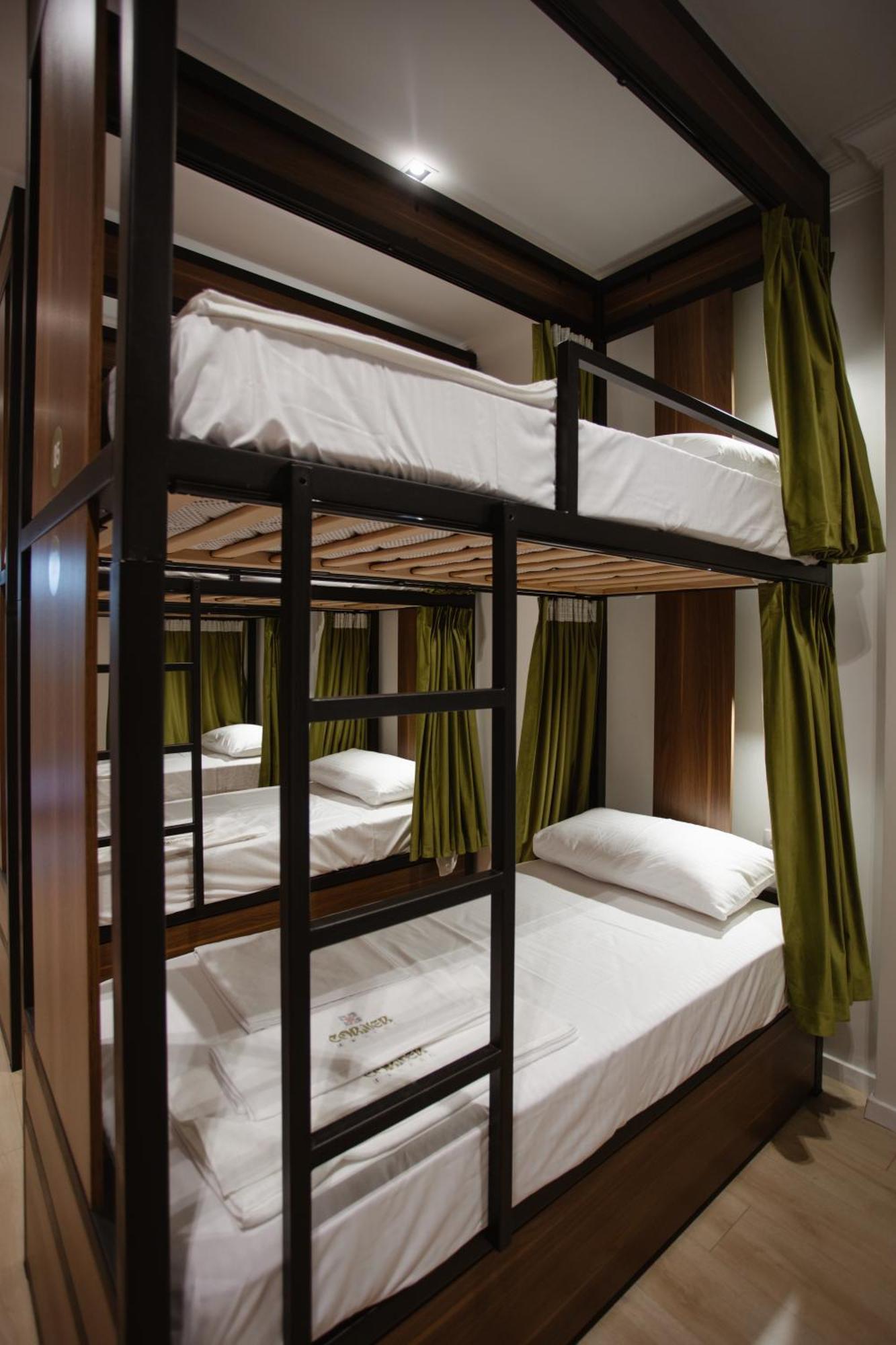 Corner Hostel Szkodra Zewnętrze zdjęcie