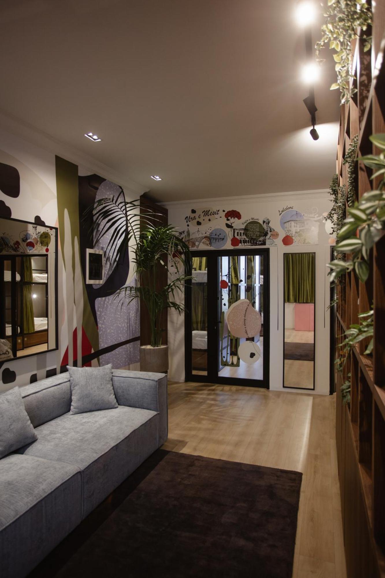 Corner Hostel Szkodra Zewnętrze zdjęcie