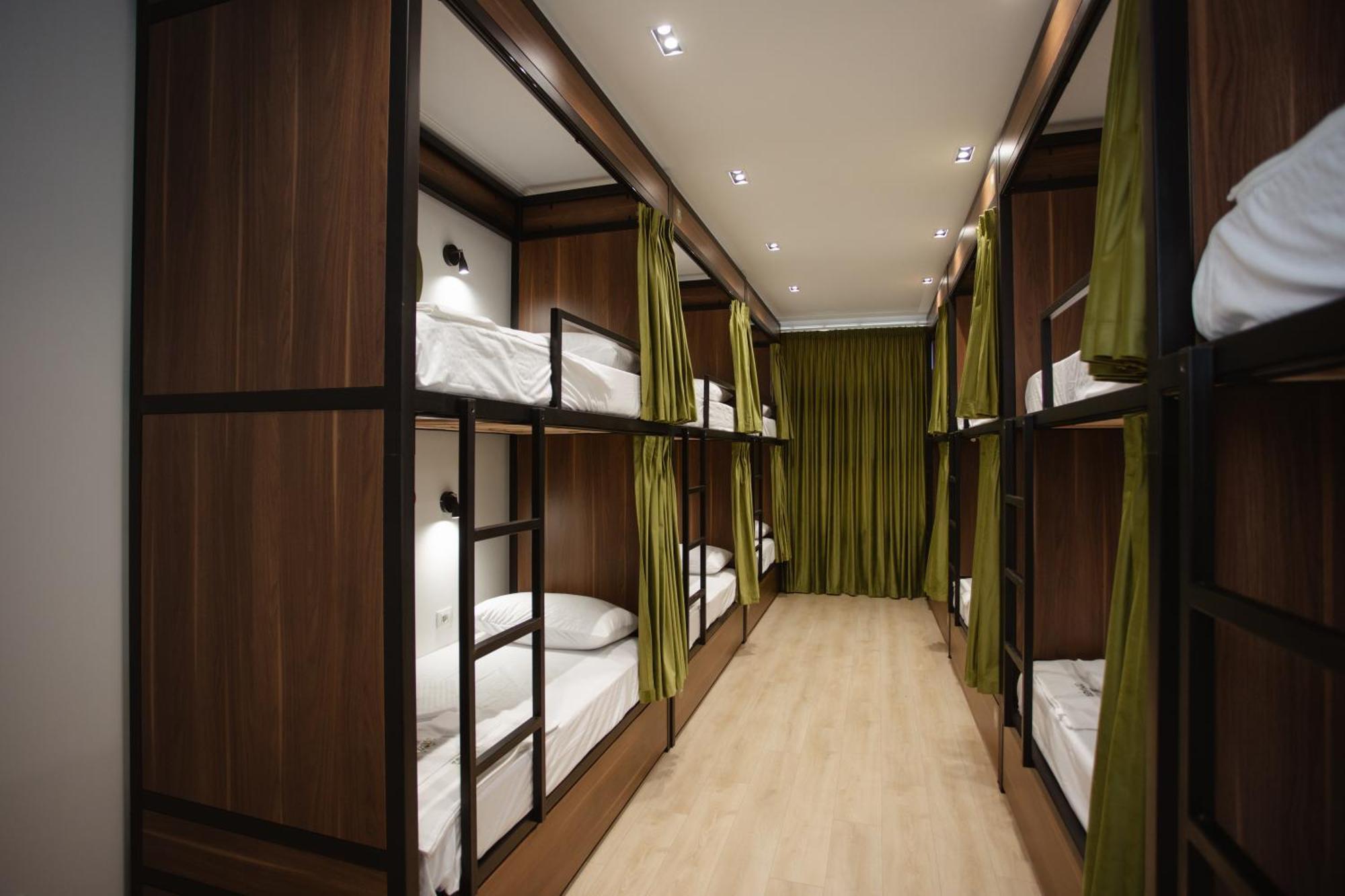 Corner Hostel Szkodra Zewnętrze zdjęcie